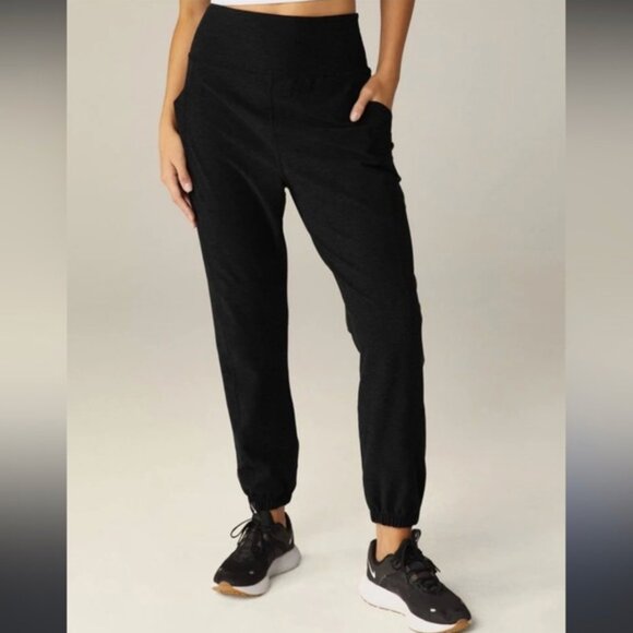 Beyond Yoga Spacedye City Midi Jogger Darkest Night XL - Picture 2 of 10